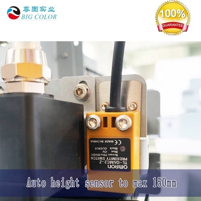 UV Flatbed Printer for Acrylic Metal Glass Wood Ceramic Printing in Printing Shops